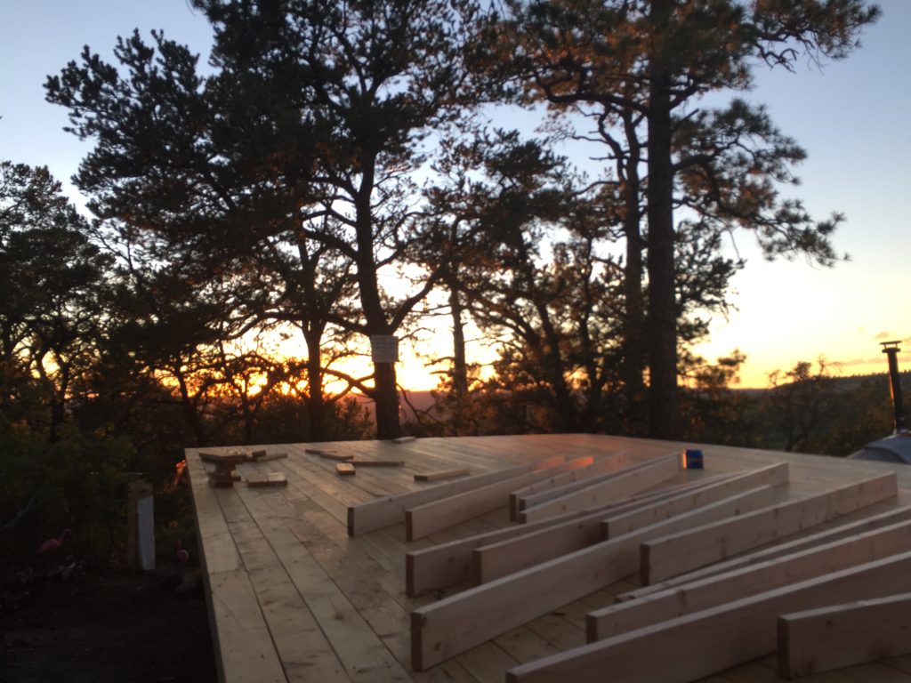 Sahalee Off Grid_The Big Deck